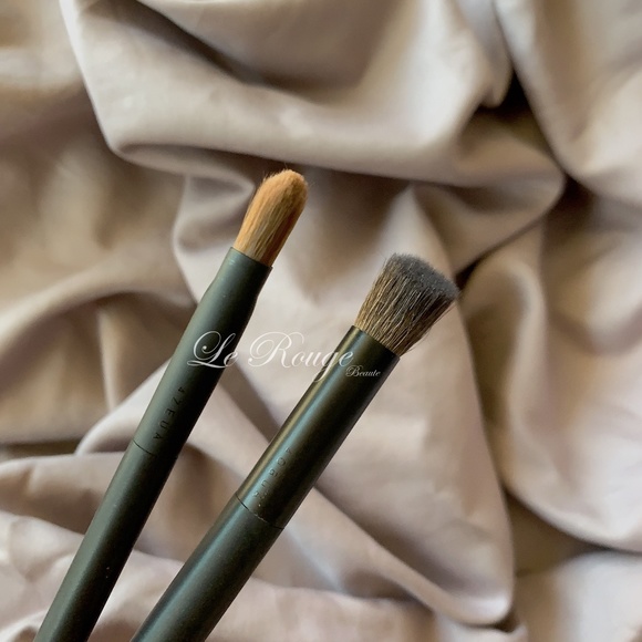 Nars mini 43 + 49 eyeshadow brush - Picture 4 of 5